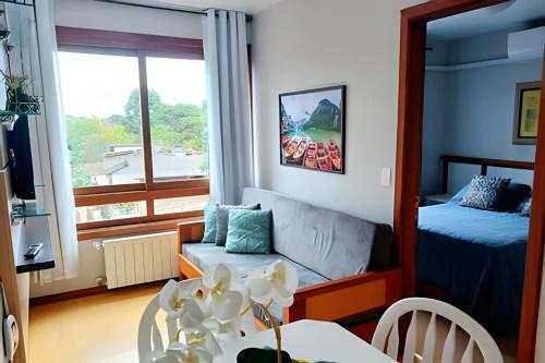 Bairro Lago Negro Casa | Apto Gramado a pé! Ar cond, Tv Smart, Wi-fi, Vaga!