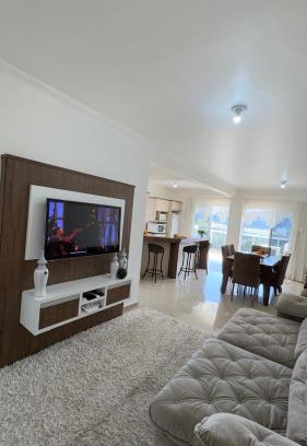 Piratuba Apartamento | Apto Lírio do Vale - 3 Quartos -Apto Espaçoso com Varanda e Vista para o Vale - ao lado do Parque Termal!