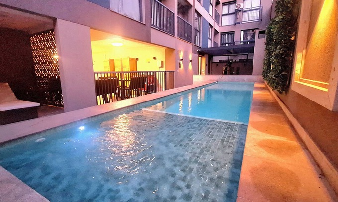Lapa Apartamento | Apto moderno com miniquintal e piscina