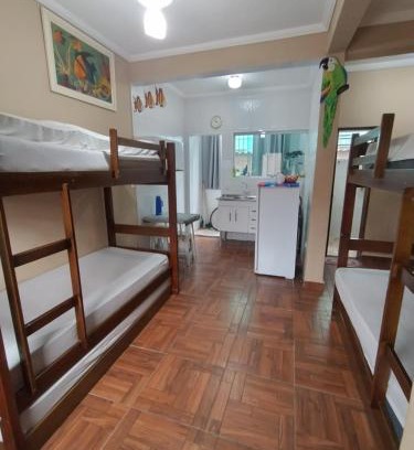 Centro Apartamento | Apto no Centro de Bertioga, próx a Praia da Enseada e da Balsa com acesso a Prainha Branca, Acomoda até 6 pessoas