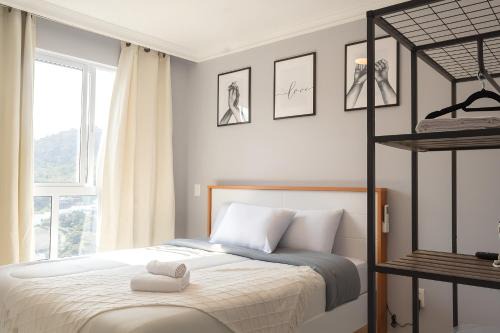Morretes Apartamento | Apto novo de 2 suites a 9 minutos a pe da praia