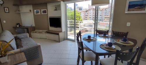 Florianopolis Apartamento | Apto p/4 em Floripa: sossego no Itacorubi Zm4697