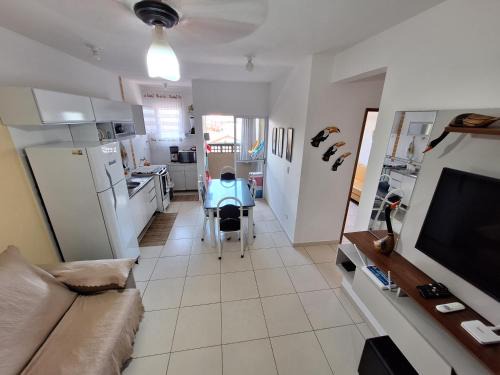 Pereque-Acu Apartamento | APTO PRAIA UBATUBA - Lindo e Equipado! Internet 400mb e 3 Tvs - Completo! TV a Cabo