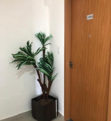 Botucatu Apartamento | Apto térreo com 2 áreas externas