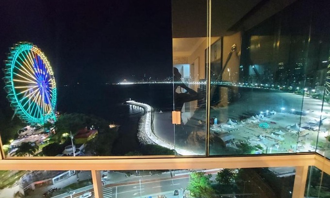 Pioneiros Apartamento | Apto top, a melhor vista de Balneário Camboriú!