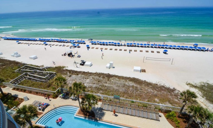 Panama City Beach Condominio | Aqua Beach Resort by Panhandle Getaways