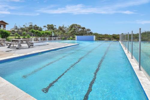 Caves Beach Villa | Aqua Villa at Caves Beach Villas