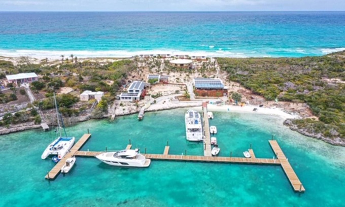 Stocking Island Alquiler De Eote | Aqua Village Resort