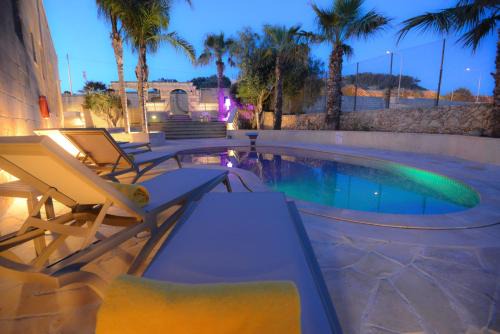 Victoria Hotel | Aqueduct Boutique B&B