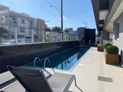 Ingleses Centro Apartamento | Ar Condicionado com garagem coberta a 800m do mar