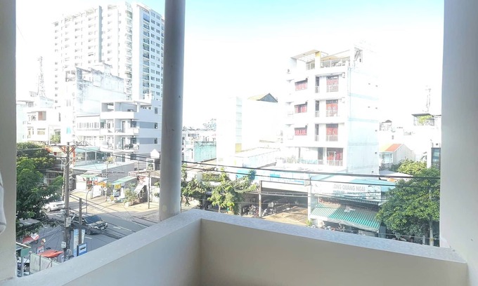 Binh Thanh Hotel | ARA Gem Hotel