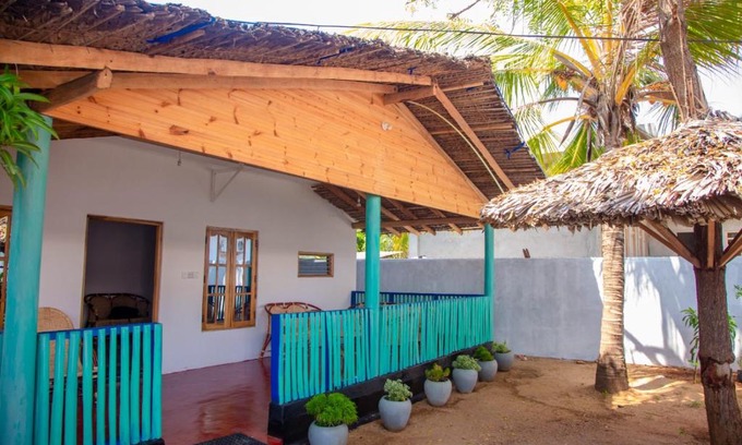 Uppuveli Casa | ARA HOLIDAY HOME