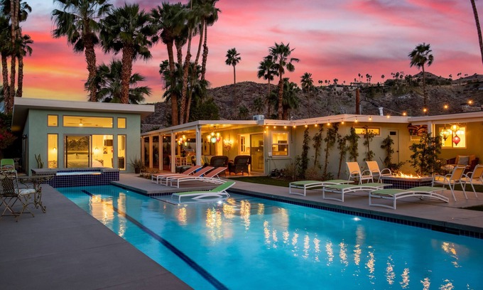 Araby Commons Casa | Araby Nights 4BR/4Bath Luxury Resort Home