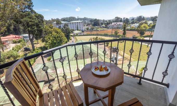 Nuwara Eliya Hotel | Araliya Green Hills - Where Historic Charm Mingles with Natural Beauty