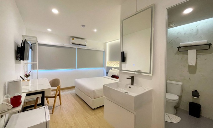 Bangkok Central Business District Hotel | Arawana Express Sukhumvit 22