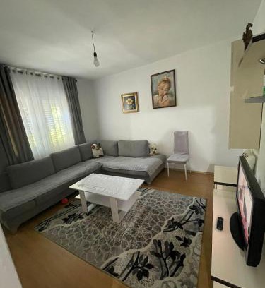 Elbasan Apartamento | Arbnb Cuni
