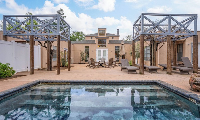 Sunset Casa | Arbor Haus :: Modern Sanctuary