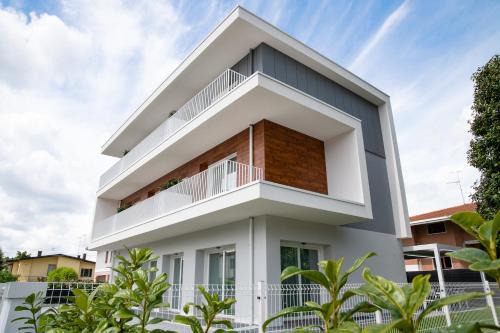 San Trovaso Casa | Arca Guest House