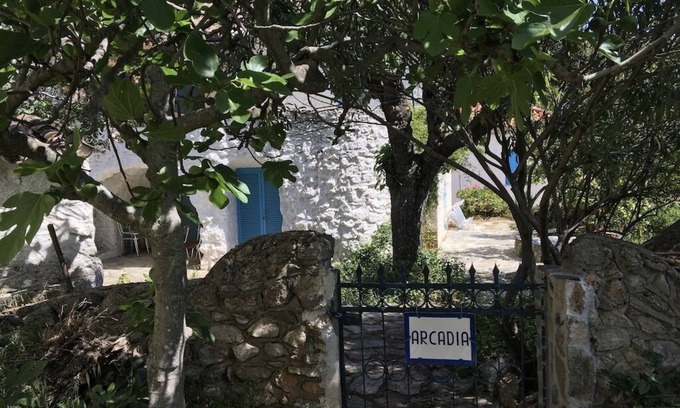 Livadi Casa | Arcadia, an idyllic, original, traditional farmhouse