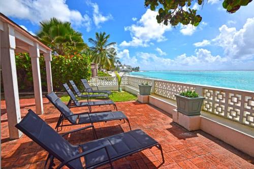Worthing Casa | Arcadia Blue Sky Luxury
