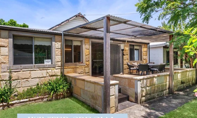 Patonga Casa | Archie's Abode By Coast Holidays