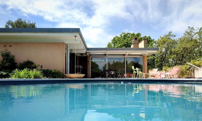 Le Puy-Sainte-Reparade Villa | Architect's villa in the heart of the hill Le puy Sainte Reparade