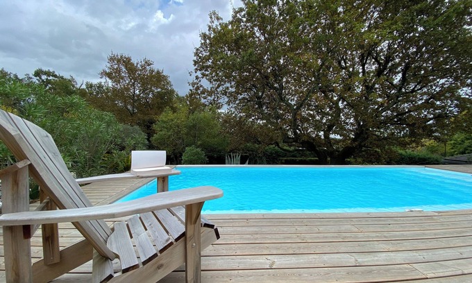 Bouliac Villa | Architect-designed house with pool 10 minutes from Bordeaux in prime location