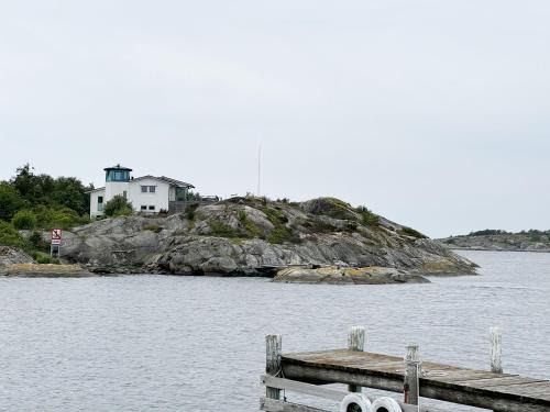 Goteborg Municipality Casa | Architect-Designed Villa with Sea View in the Archipelago of Gothenburg