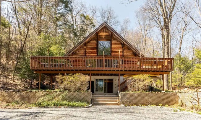 Bantam Cabina | Architect's A-Frame with a Salt Water Hot Tub on a Mountain in Litchfield
