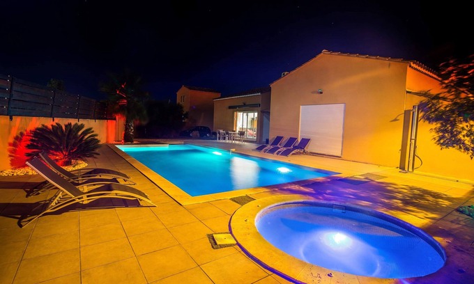 Senas Villa | VILLA DEL ARQUITECTO CON PISCINA - SPA Y ENTRE Aix Marseille Arles Avignon