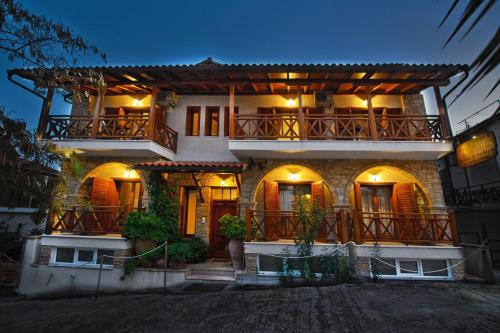 Ouranoupoli Casa | Archodariki