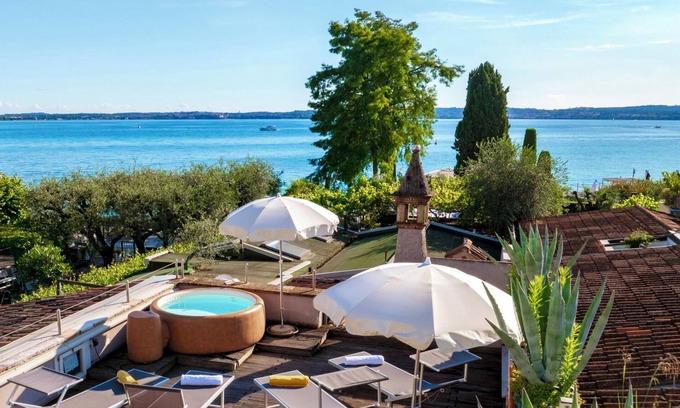 Sirmione Old Town Casa | Arcimboldo House 2+2, Emma Villas