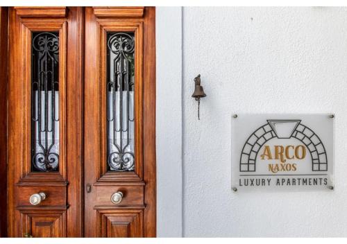 Naxos Apartamento | Arco Naxos Luxury Apartments