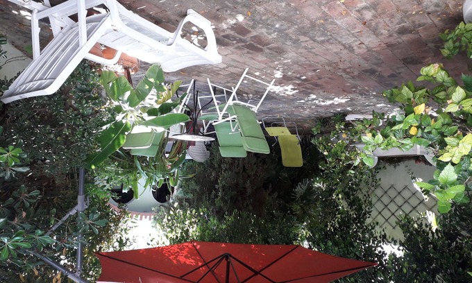 Tavira Cabaña | Estudio del arco con gran jardín en el centro histórico de Tavira.