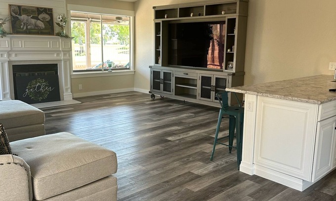 Alta Mesa Casa | Arden Haus - Remodeled 3 bedroom house in Mesa w/pool and golf course views