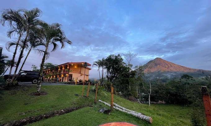 Aguas termales de Arenal Cama Y Desayuno | Arenal Experience