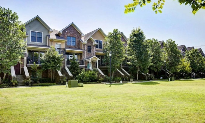 North Little Rock Casa | Argenta *No Cleaning Fee* Maple and Main