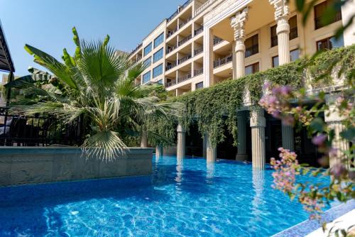 Golden Sands Hotel | Argisht Partez Hotel ALL INCLUSIVE and beach with free sunbeds on the pool & beach bar Rebls