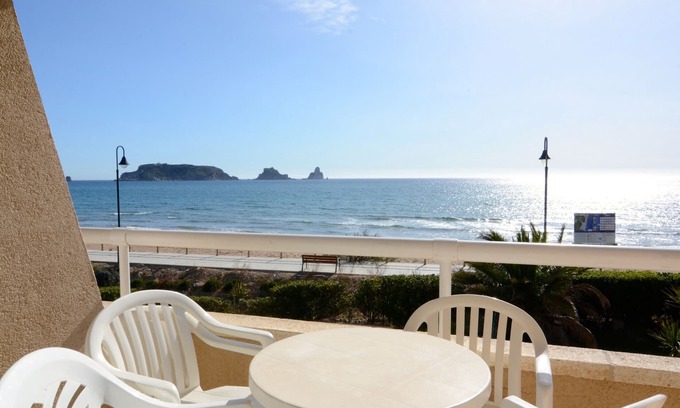 Els Griells Apartamento | ARGONAVIS 235
