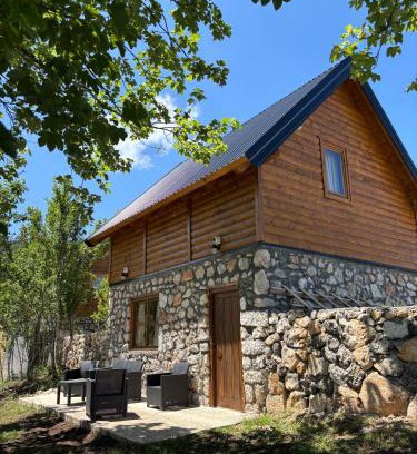 Njegovuđa Chalet De Esquí | Arhetip, Djedova Villa