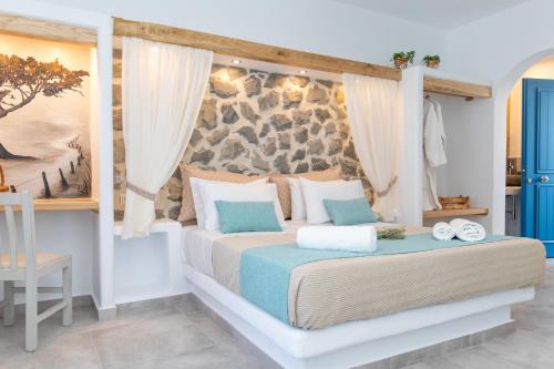 Naxos Town Hotel | Arhontiko