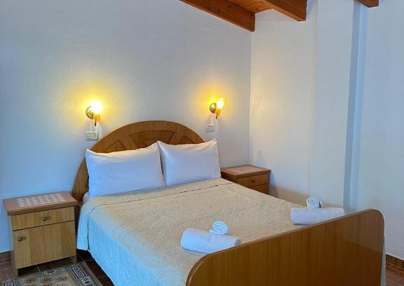Orikum Casa | Ari's cozy rooms, Llogara