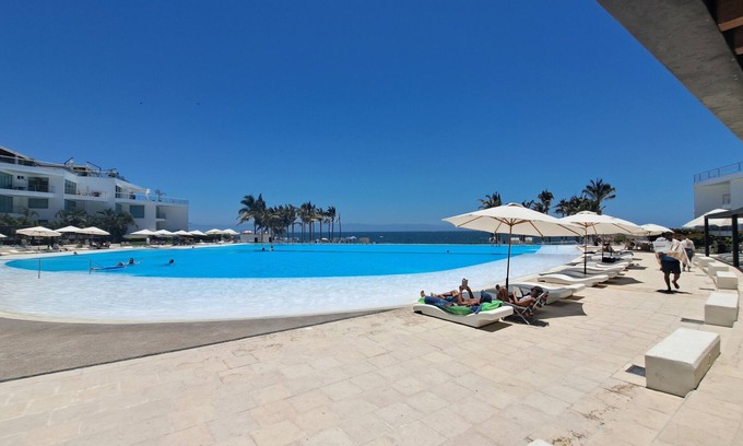 Flamingos Apartamento | Aria Ocean Nuevo Vallarta Beach Pool