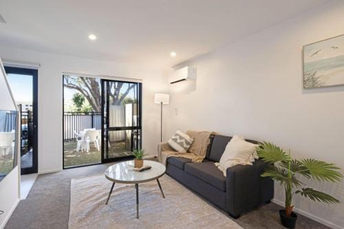 Lower Hutt Casa | Ariki Serenade House 2BR Peaceful Stay