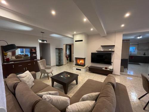 Krinidhes Apartamento | Aristides Guesthouse