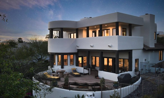 Regency Heights Casa | Arizona Desert Mountain Views, hiking, golf, heated pool and SPA