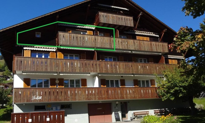 Schoenried Apartamento | Arlette Nr. 30 by Interhome