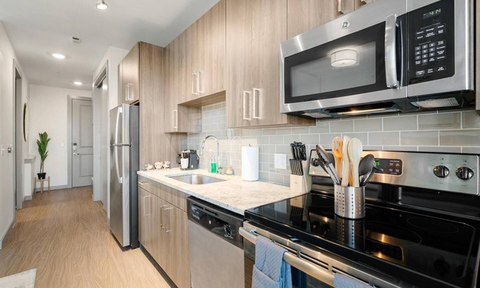 Central Arlington Apartamento | Arlington Elegant Studio Apartment