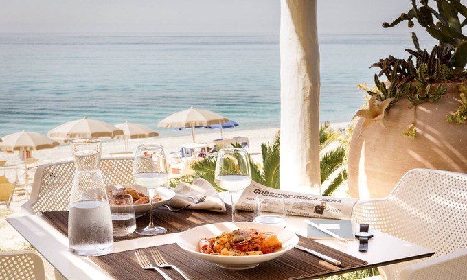 Marina di Zambrone Cama Y Desayuno | Armacera Resort