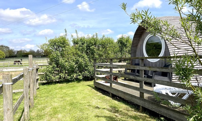 Brightlingsea Cabina | Armadilla 1 at Lee Wick Farm - cozy glamping for 2 adults with optional hot tub